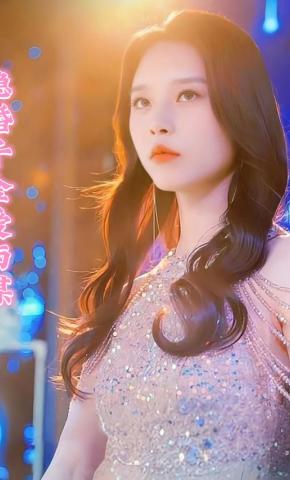 短剧隐婚千金爱与谋海报