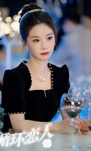 短剧《循环恋人》海报