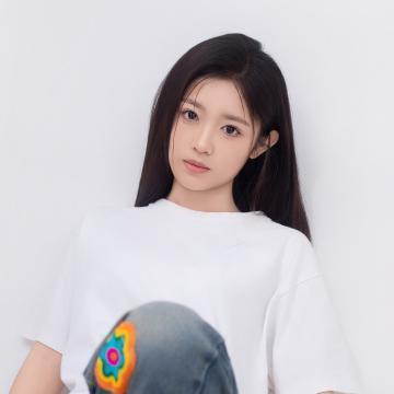 短剧演员婳沐瑶
