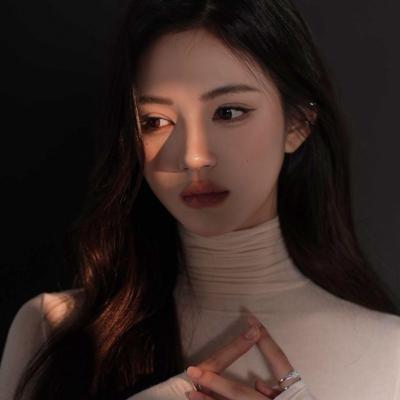 短剧演员杨蕊芝