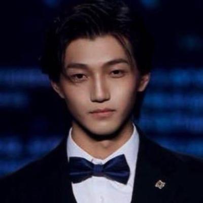短剧演员刘济诚