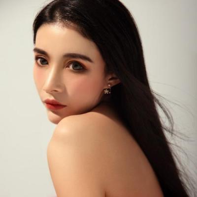 短剧演员张萌萌