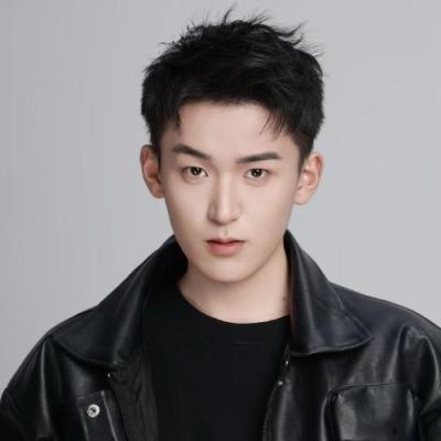 短剧演员