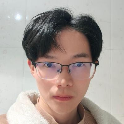 短剧演员汪可望