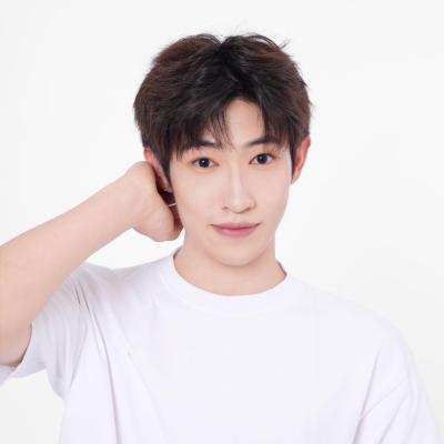 短剧演员蔡创胜