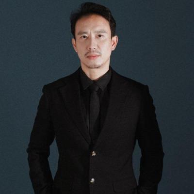 短剧演员闫艺泷