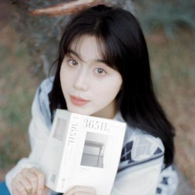 短剧演员钟沂桓