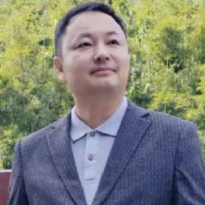 短剧演员田雪