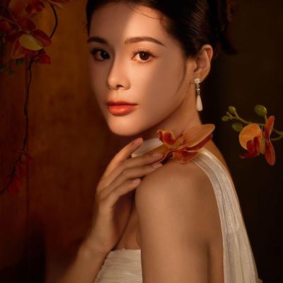 短剧演员赫拉贝儿