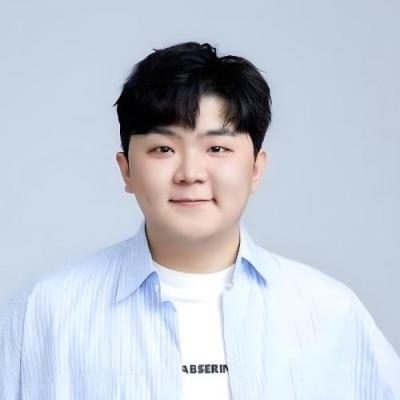短剧演员薛云天