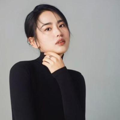 短剧演员陈芊萦