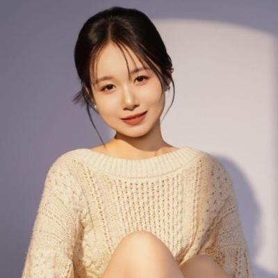 短剧演员张恬菁