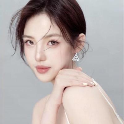 短剧演员武雯琦