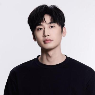 短剧演员柴隽哲