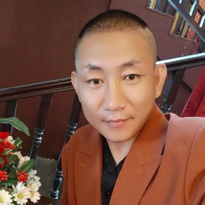 短剧演员洪宝伟