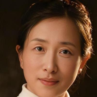 短剧演员荷宁