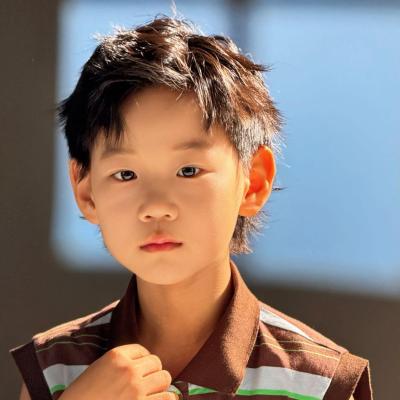 短剧演员陆冠霆