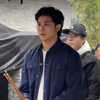 短剧演员李梓鹏