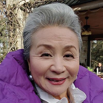 短剧演员赵艳