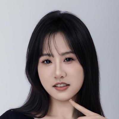 短剧演员杨艺扬