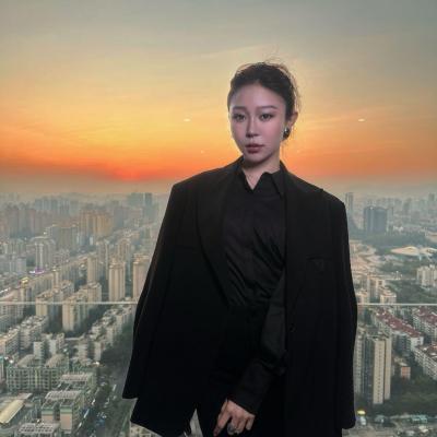 短剧演员杨宝宝