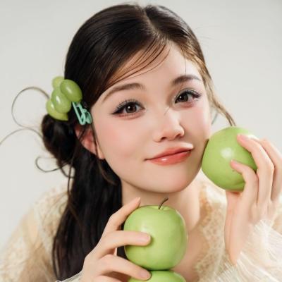 短剧演员粒粒