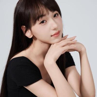 短剧演员刘乐言