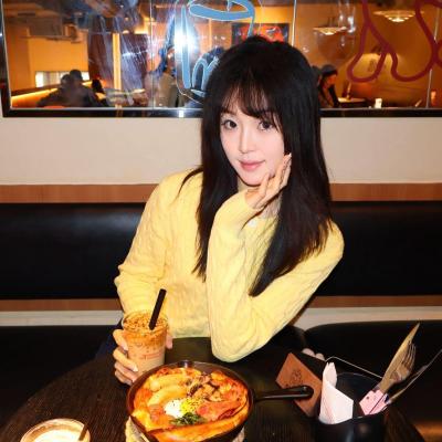 短剧演员金韵洋