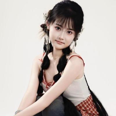 短剧演员钰瑶