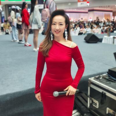 短剧演员方艺
