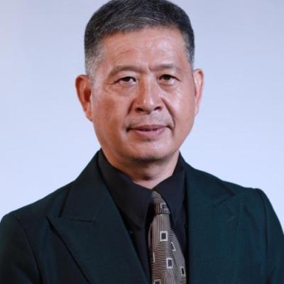 短剧演员李羽奎