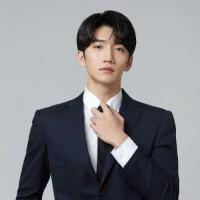 短剧演员金佳遇