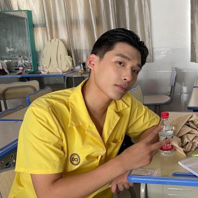 短剧演员李明洋