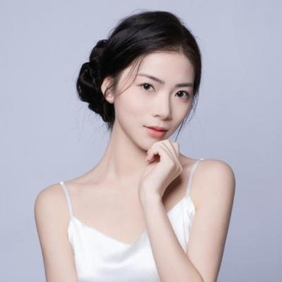 短剧演员严诗祺