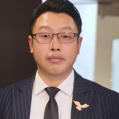 短剧演员李东东