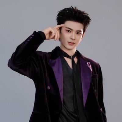 短剧演员