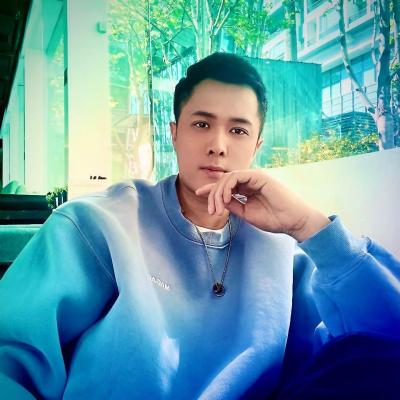 短剧演员李颖嘉