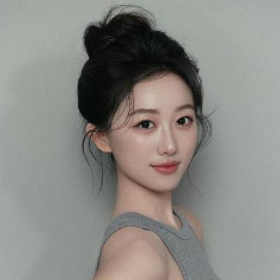 短剧演员郑佳宓