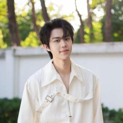 短剧演员康嘉泰