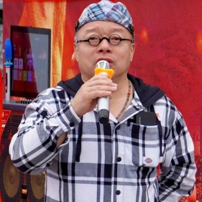 短剧演员周憬醇