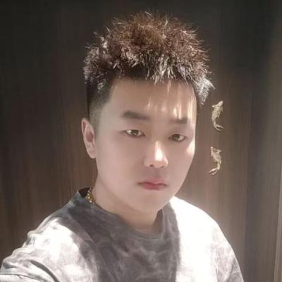 短剧演员春生