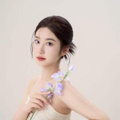 短剧演员杜丹梦