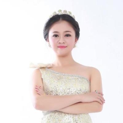 短剧演员郝美涵