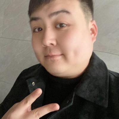 短剧演员赵思博
