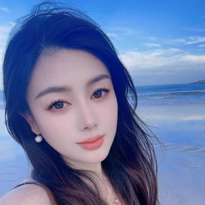 短剧演员田小静