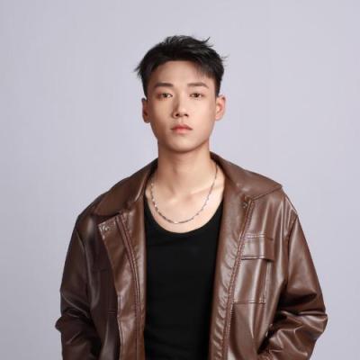 短剧演员万家祺