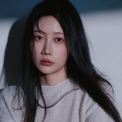 短剧演员童雯
