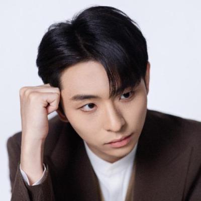 短剧演员