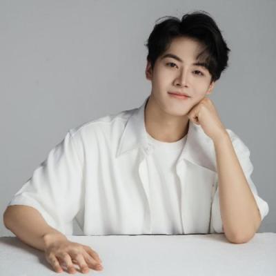 短剧演员郑祥隆