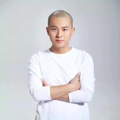 短剧演员王胜凯